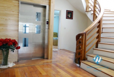 A resonable 6 bedroom house for rent in Ba dinh, Ha noi